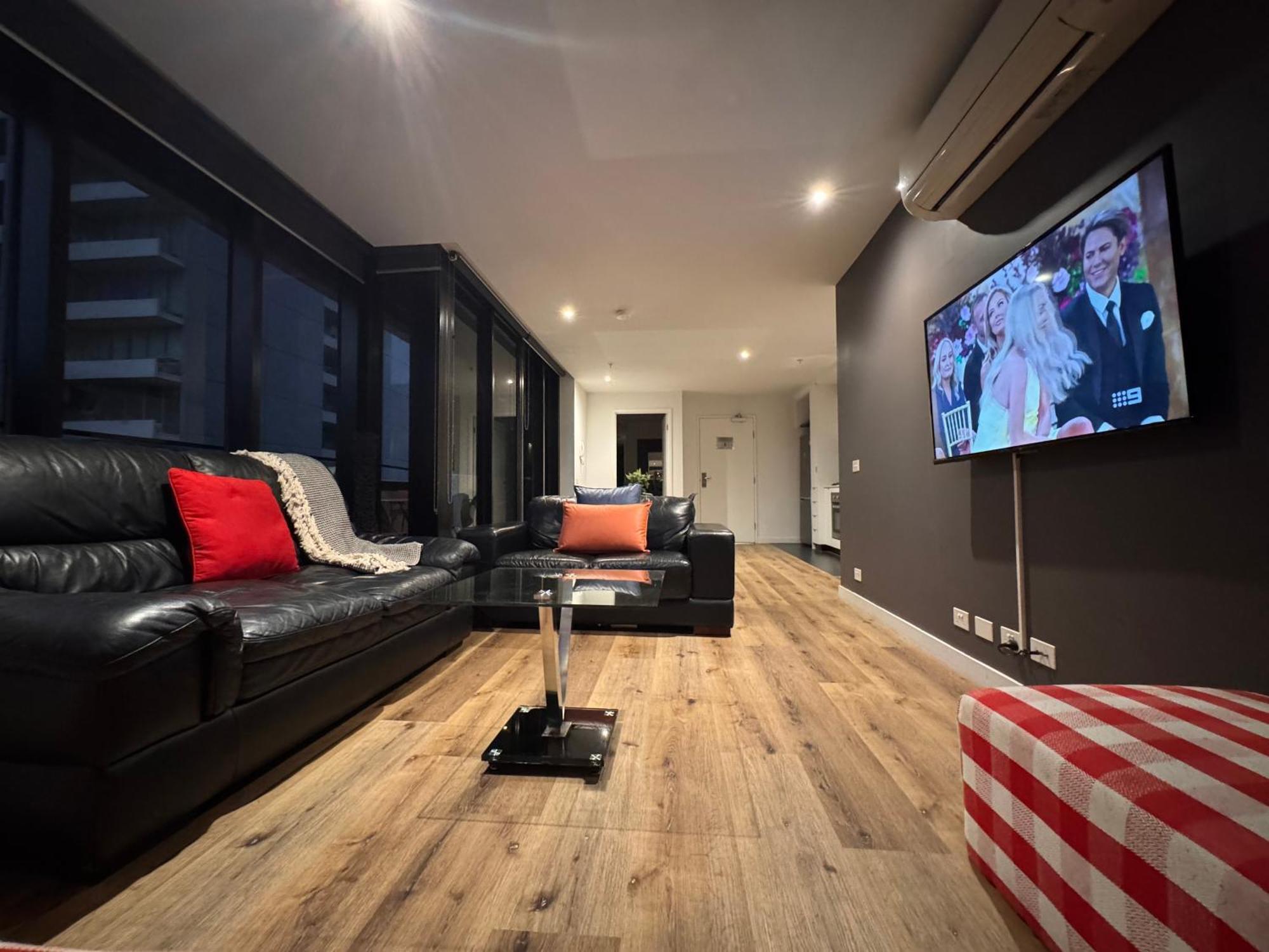 Aura On Flinders Serviced Apartments Melbourne Exterior photo