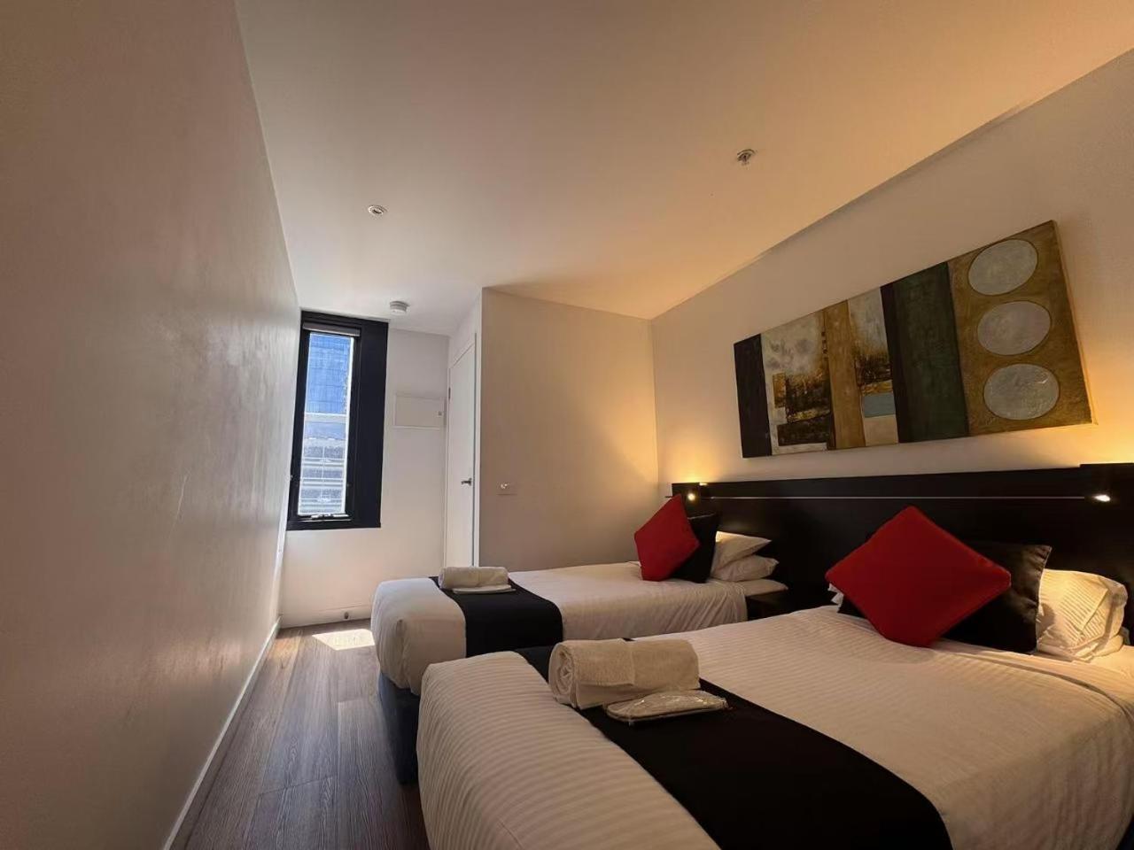 Aura On Flinders Serviced Apartments Melbourne Exterior photo