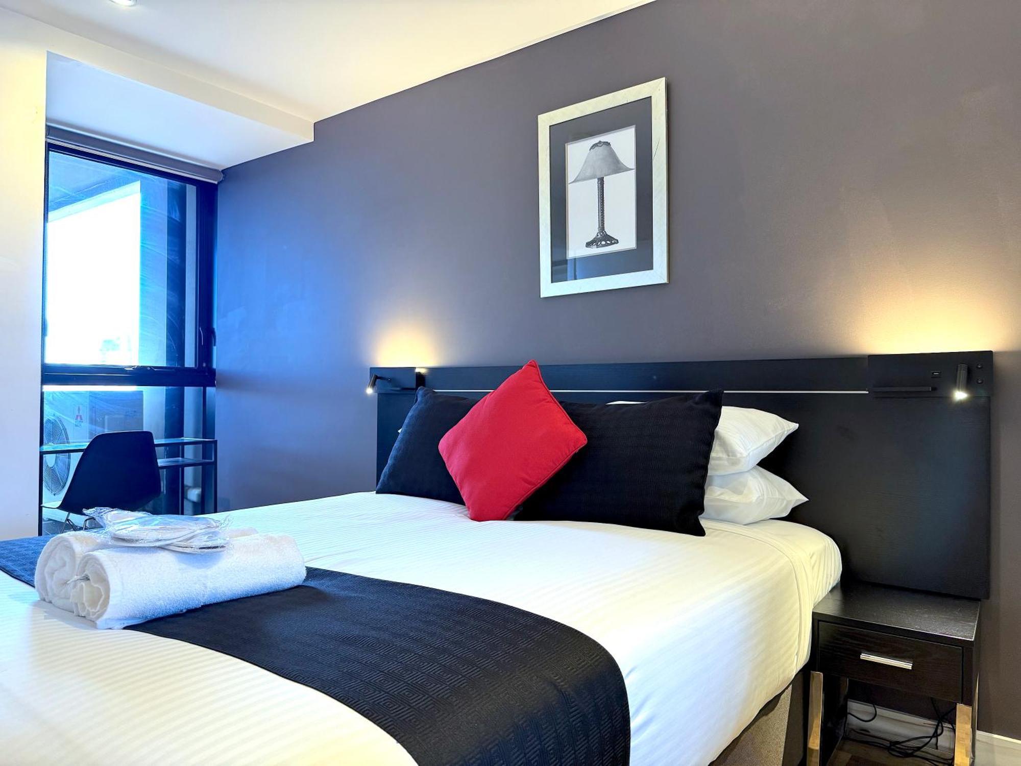 Aura On Flinders Serviced Apartments Melbourne Exterior photo